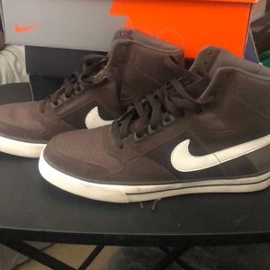 Brown and White Nike Men Size 11